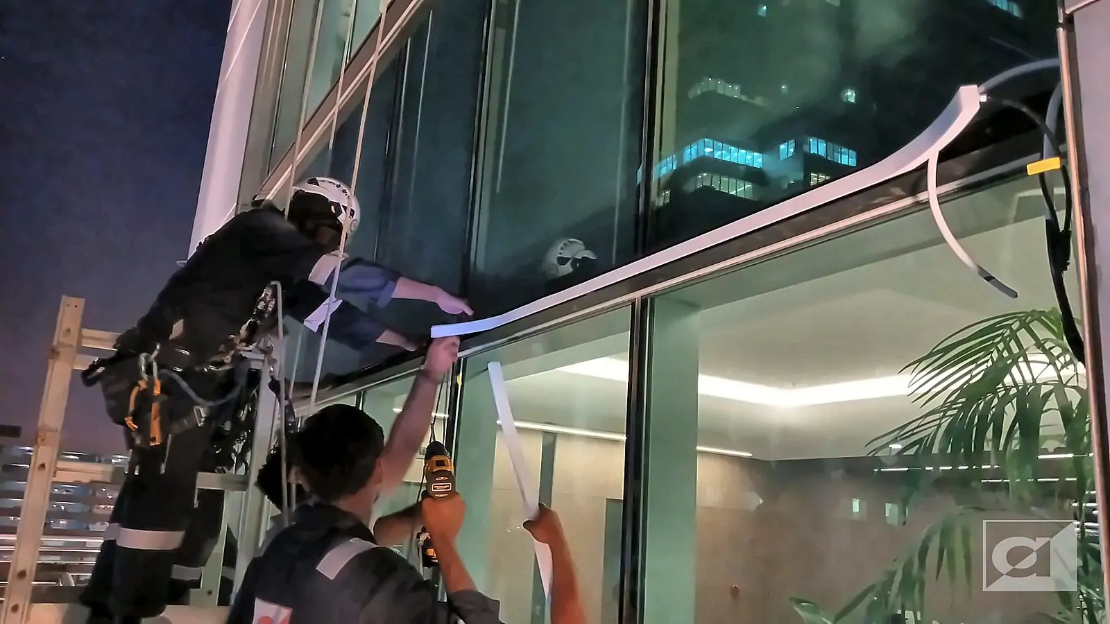 LED Façade Lighting – Allied Middle East rope access, Bahrain