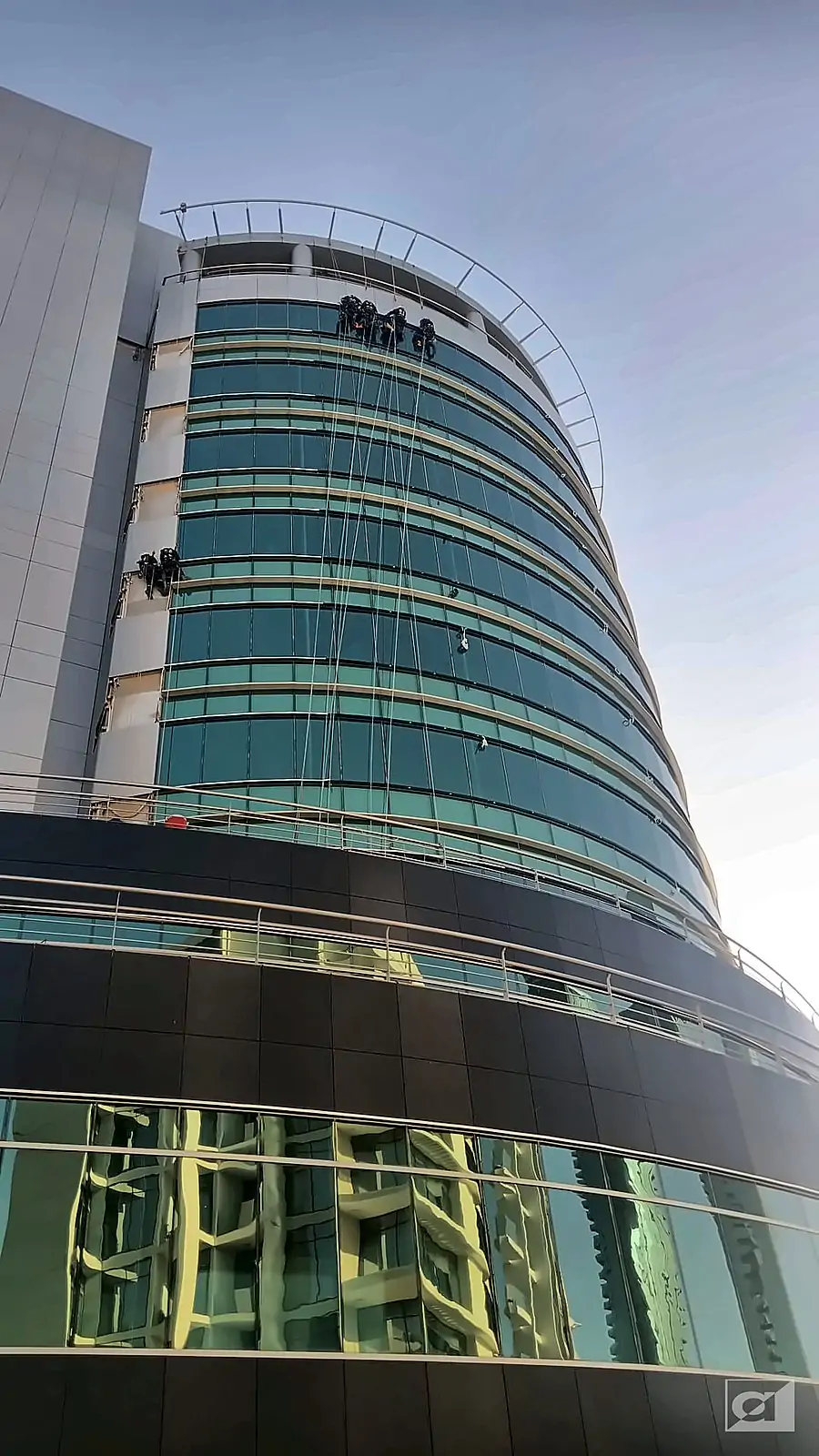 Curved Tower Cleaning – Allied Middle East rope access, Bahrain